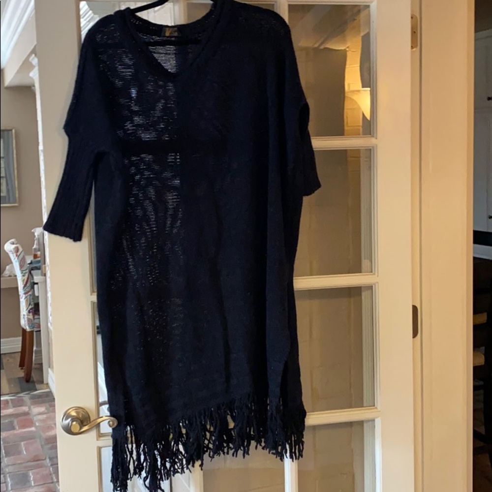 Long tassel sweater